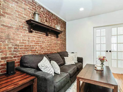 Декоративна гіпсова плитка в інтер’єрі