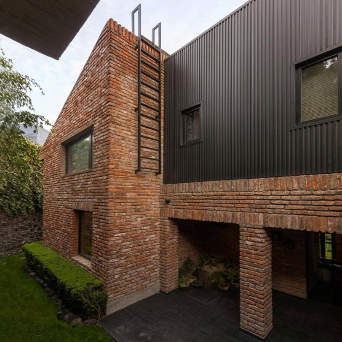 Фасадний клінкер Стара Прага кольору Терра