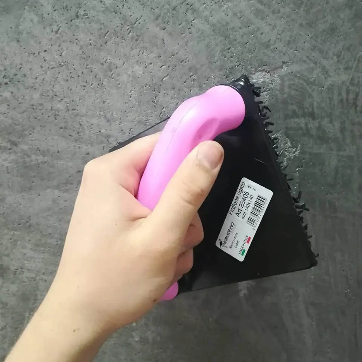 Кельма-щітка Rigato Light 1000 ліній - 140x140 мм Marmorino Tools