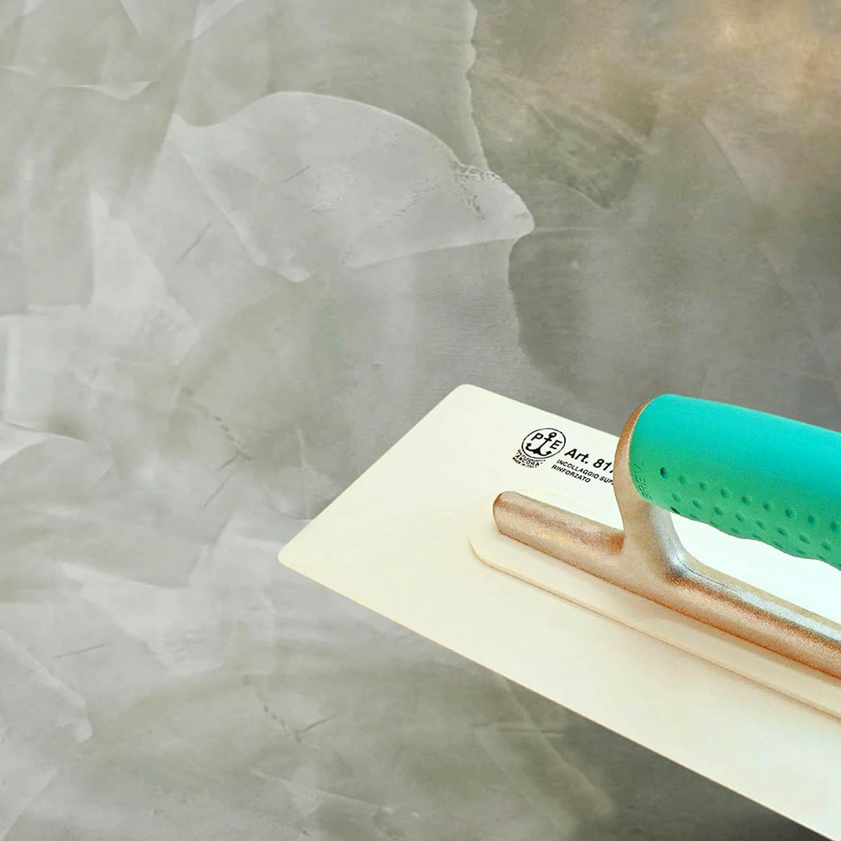 Кельма пластикова Pavan 817/RS - 240-100-2,5 мм