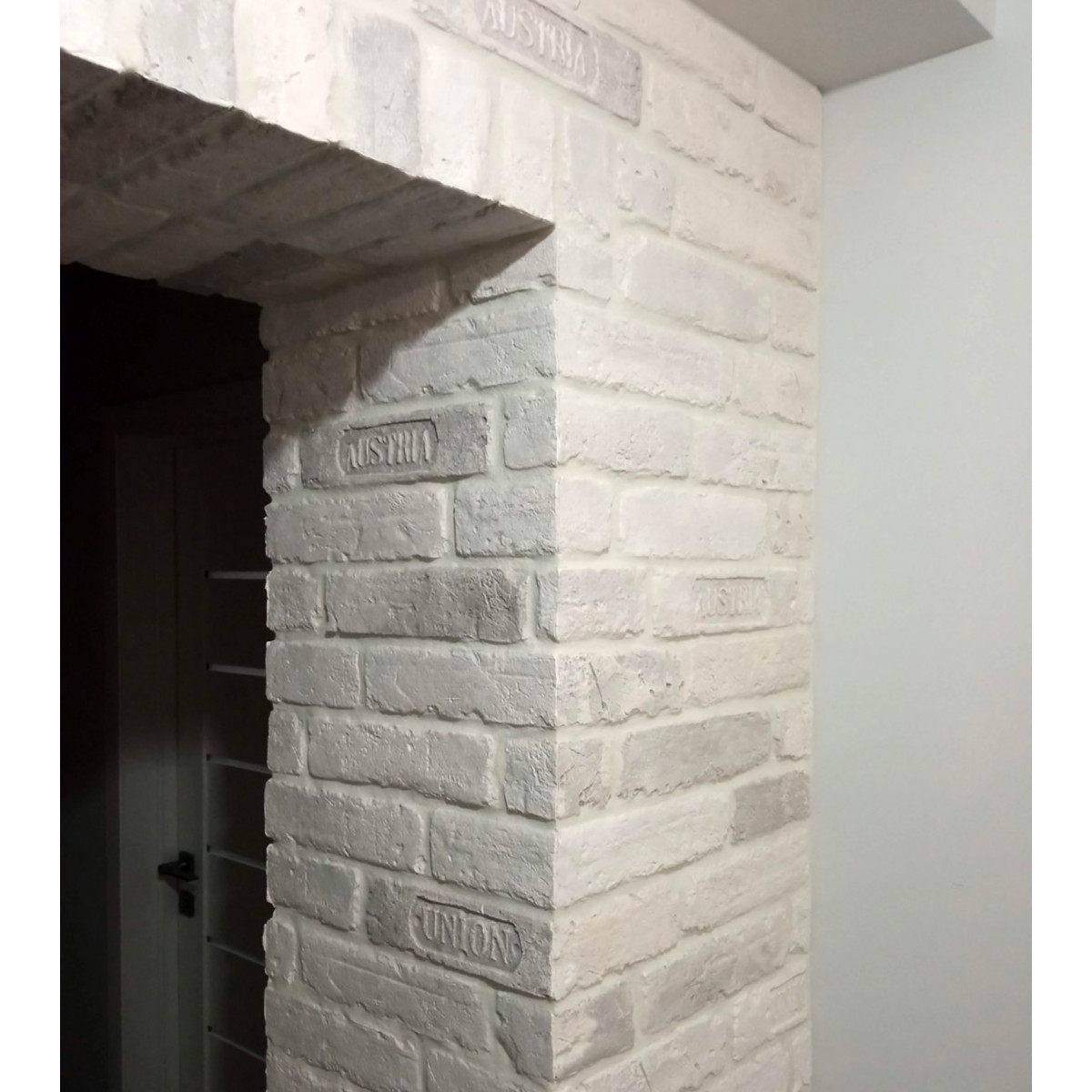 Кутові елементи гіпсової плитки Австрія біла