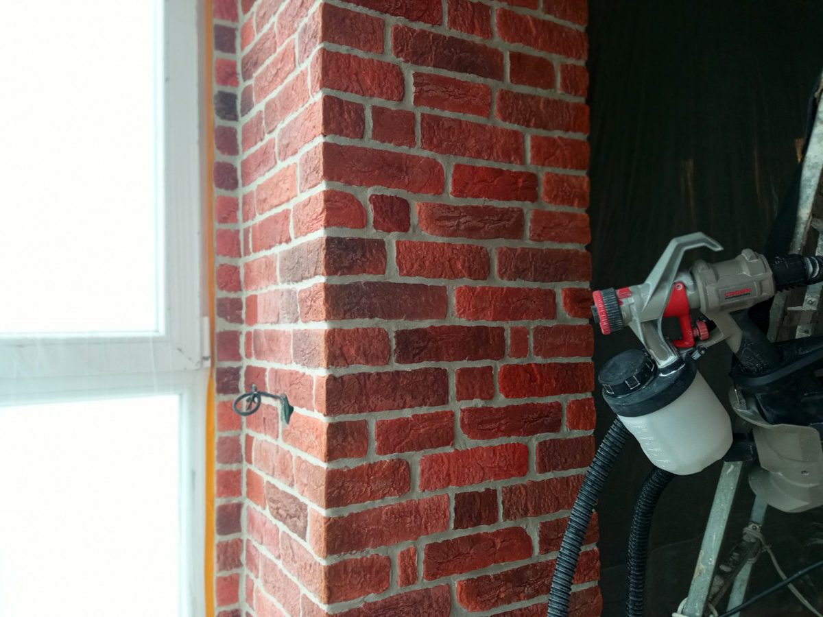 Лакування гіпсової плитки